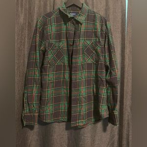 Men’s green gray and red plaid flannel XL